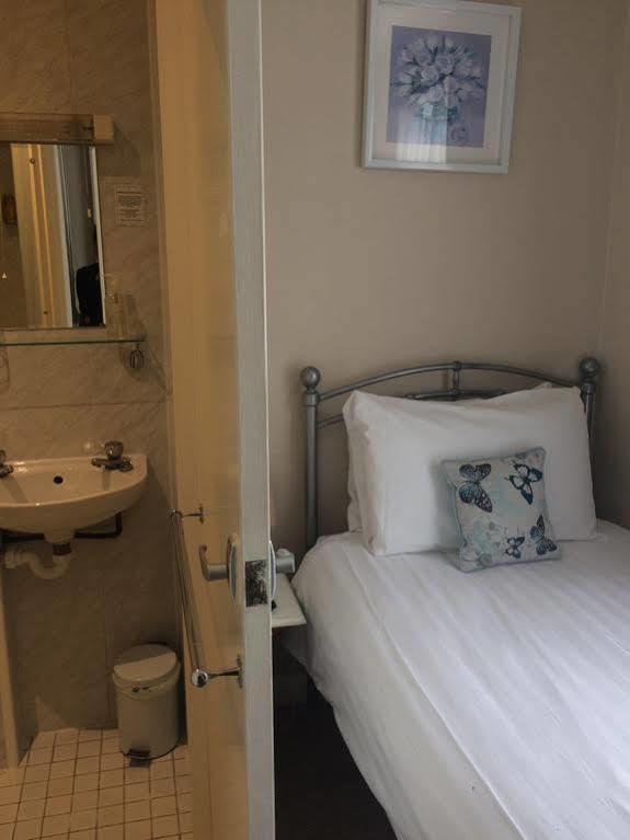 بينزانس Woodstock Guest House المظهر الخارجي الصورة